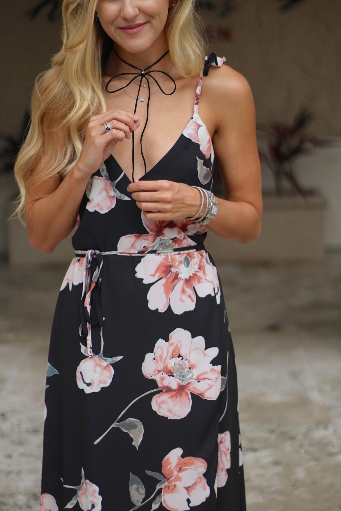 The hottest dress for your next date - Sweet Tea with MadiSweet Tea ...